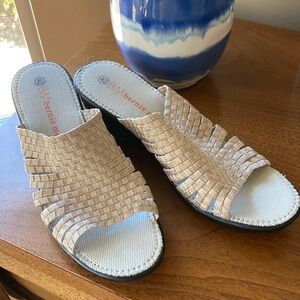 bernie mev. Light Tan Woven Sandals